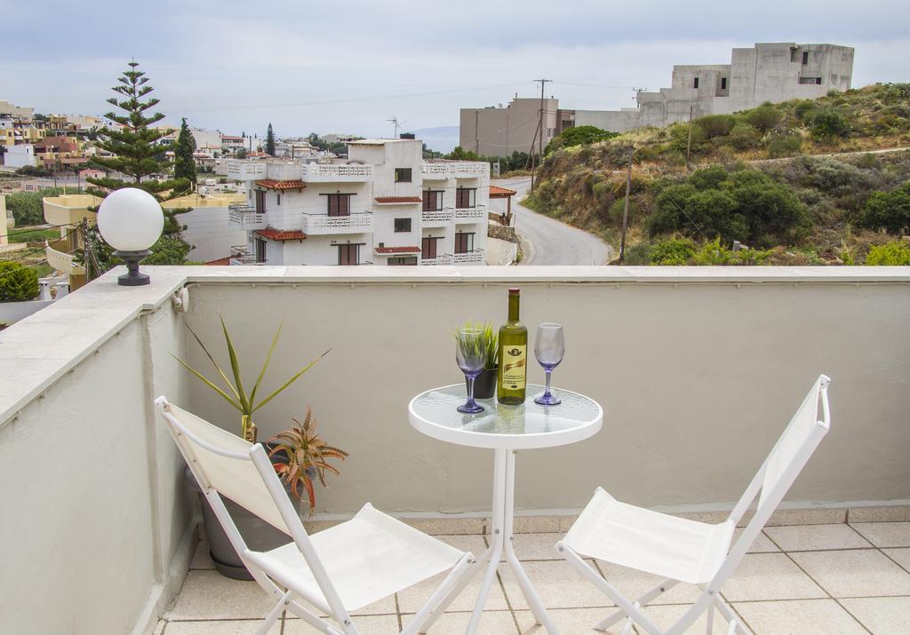 Attalos Apartments Agia Pelagia  Exterior photo